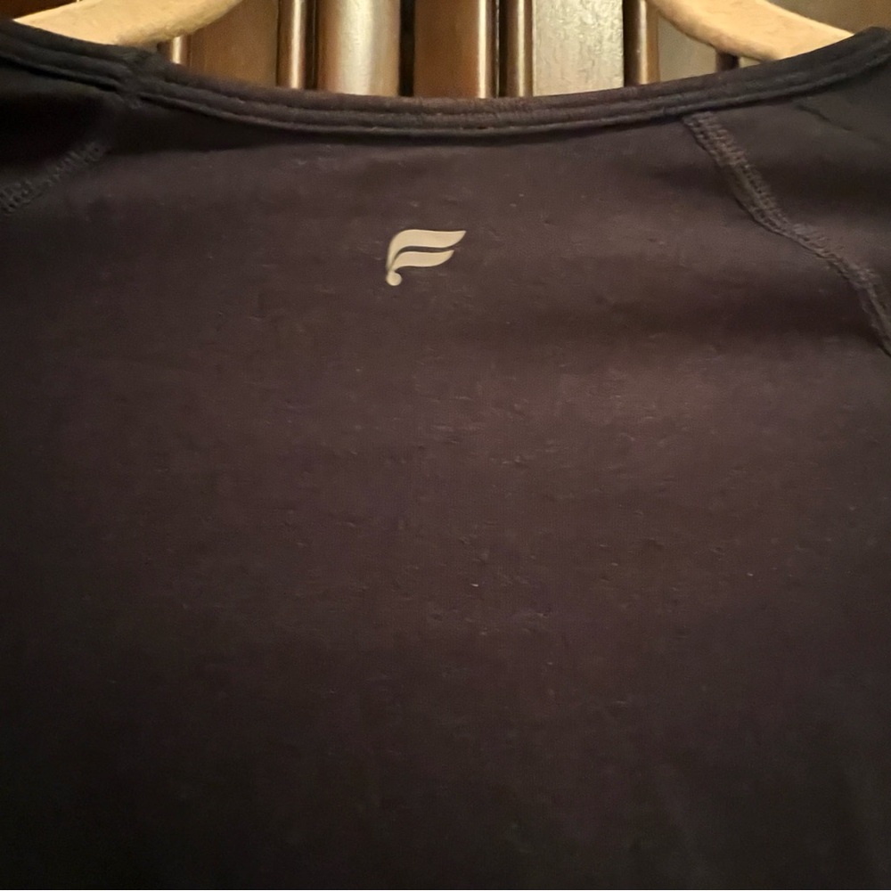 Fabletics Black Long Sleeve Exercise Activewear T… - image 6